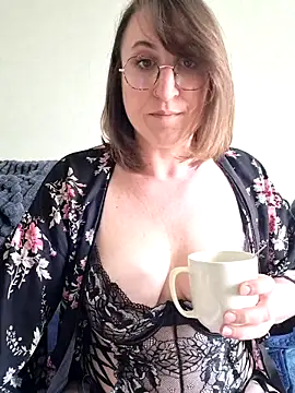 minierose online show from 04.18.26