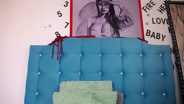 sweet skylove  online show from 12.19.25