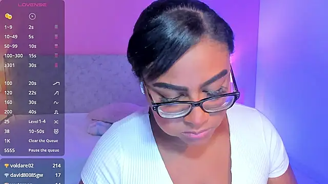 Snapshot of BlakmillerrGilson chatting on 11.17.25 BlakmillerrGilson online show from 11.17.25