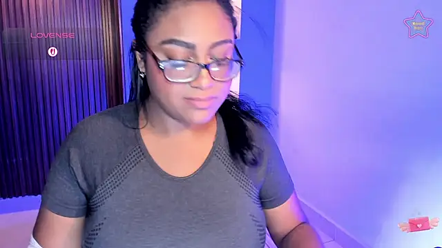 Snapshot of BlakmillerrGilson chatting on 02.06.26 BlakmillerrGilson online show from 02.06.26