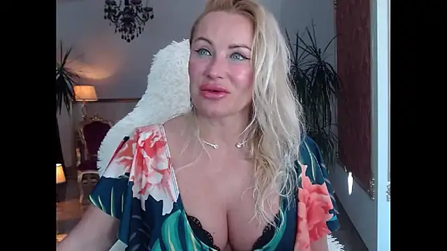 eyesangel22 online show from 01.14.25