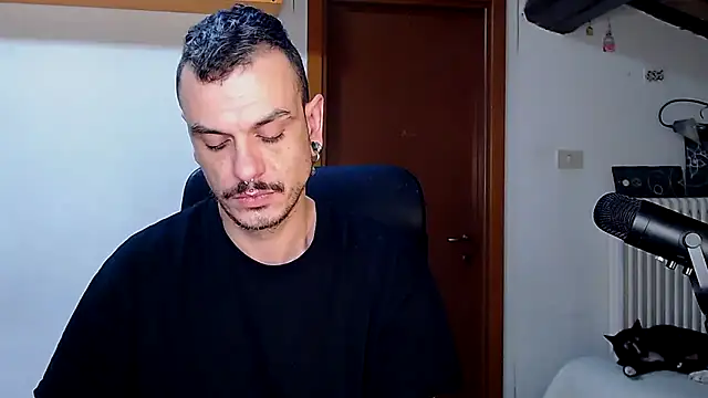 Snapshot of cek_186 chatting on 02.01.26 cek 186 online show from 02.01.26