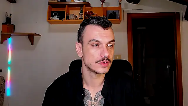 Snapshot of cek_186 chatting on 02.04.26 cek 186 online show from 02.04.26