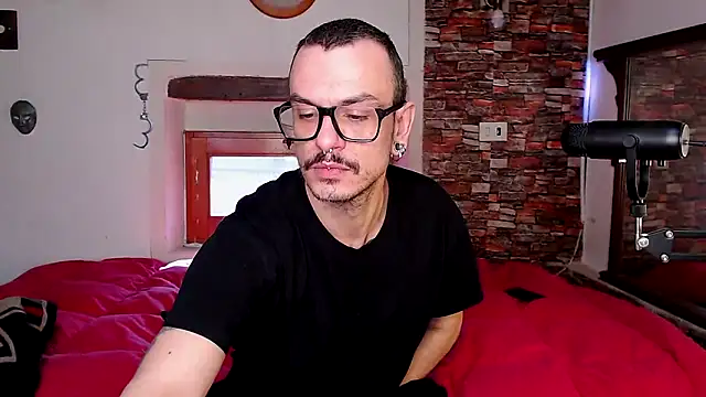 Snapshot of cek_186 chatting on 02.22.26 cek 186 online show from 02.22.26