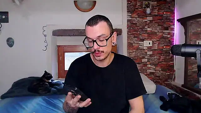 Snapshot of cek_186 chatting on 02.23.26 cek 186 online show from 02.23.26