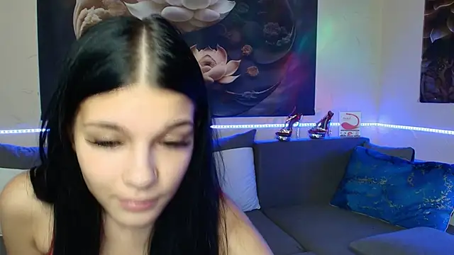 Snapshot of xDeepInLovexx chatting on 10.12.25 xDeepInLovexx online show from 10.12.25