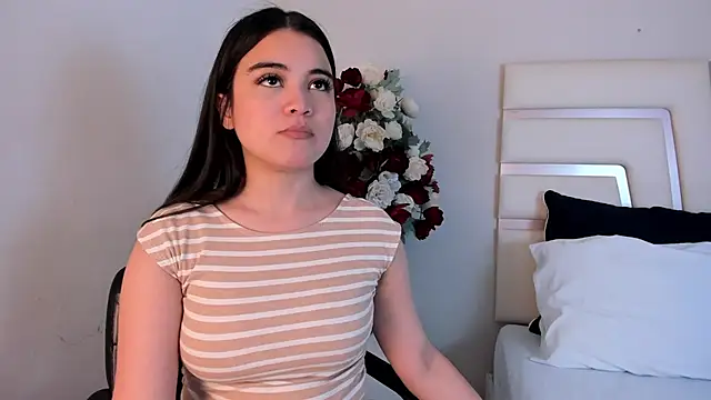 CamilaSofiia online show from 01.16.25