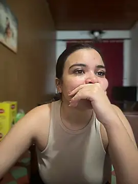 Snapshot of CamilaSofiia chatting on 07.18.26 CamilaSofiia online show from 07.18.26
