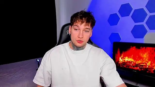 Chris Tyson online show from 01.10.26