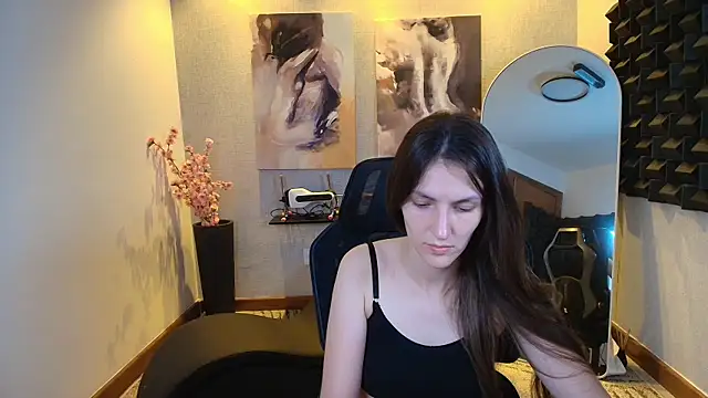 Snapshot of upssnowy chatting on 09.09.25 upssnowy online show from 09.09.25