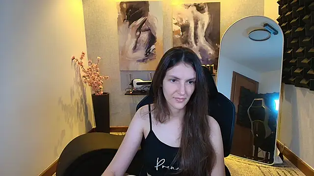 Snapshot of upssnowy chatting on 09.20.25 upssnowy online show from 09.20.25