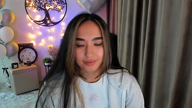 worldofkim online show from 03.25.26