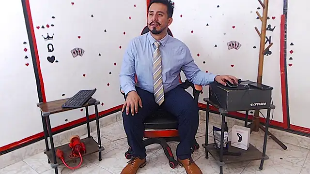 Snapshot of KalethBigDick chatting on 09.27.25 KalethBigDick online show from 09.27.25