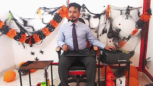 Snapshot of KalethBigDick chatting on 10.24.25 KalethBigDick online show from 10.24.25