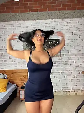 Snapshot of sofi_johansson chatting on 09.11.25 sofi johansson online show from 09.11.25