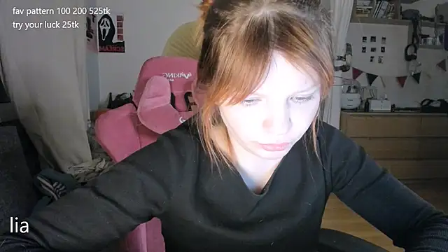 lil lia online show from 04.19.26