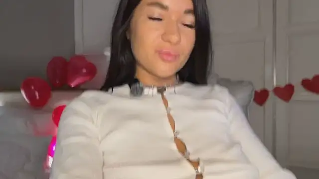 UrLillShy online show from 02.07.26