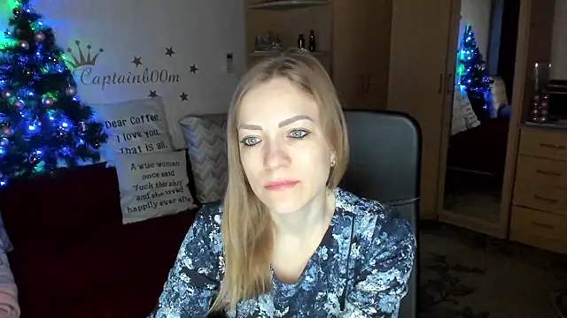 SilviaEyes online show from 12.30.24