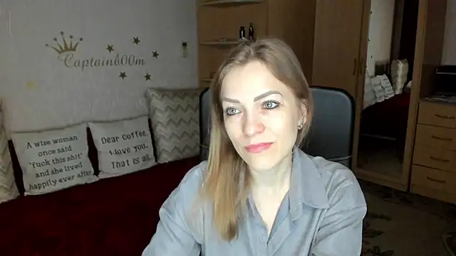 SilviaEyes online show from 01.15.25
