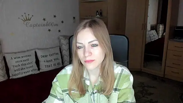 SilviaEyes online show from 01.16.25