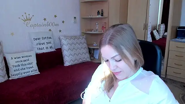 SilviaEyes online show from 01.21.25