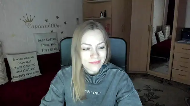 SilviaEyes online show from 01.26.25