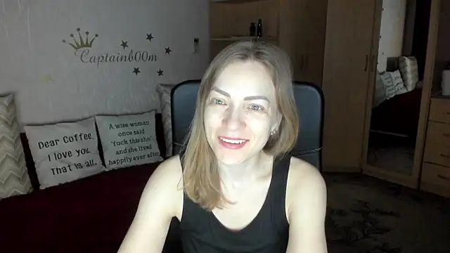 SilviaEyes online show from 02.21.25