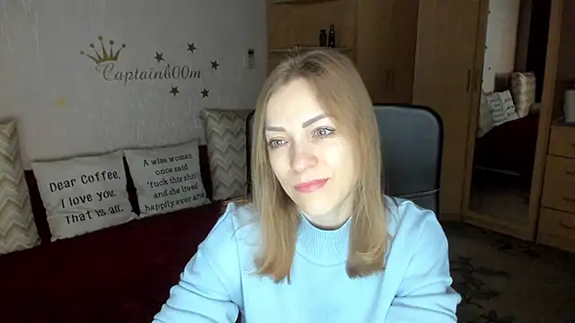 SilviaEyes online show from 02.24.25