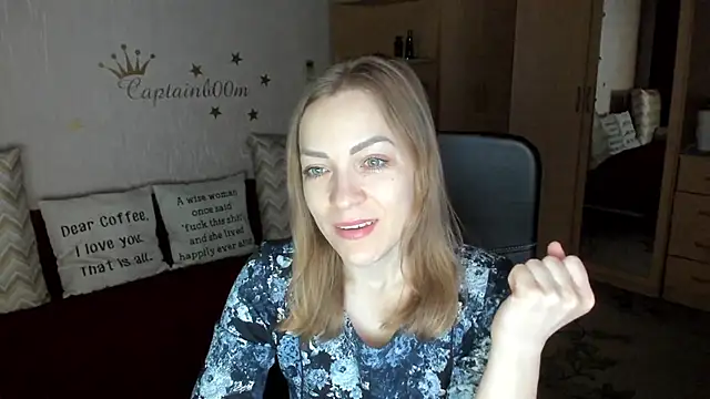 SilviaEyes online show from 02.25.25