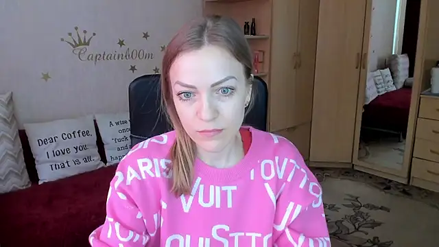 SilviaEyes online show from 02.26.25