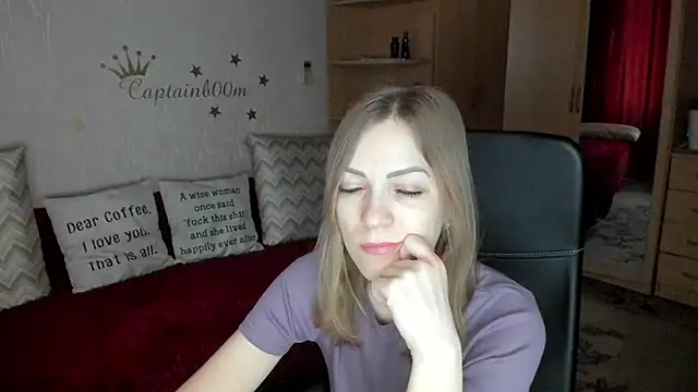 SilviaEyes online show from 03.12.25