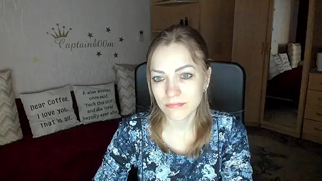 SilviaEyes online show from 03.17.25