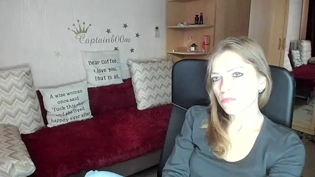 SilviaEyes online show from 09.16.25