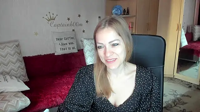 SilviaEyes online show from 09.24.25