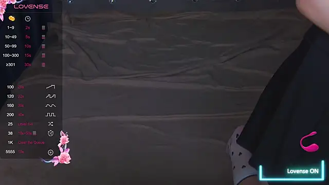 EmilyKents online show from 09.29.25