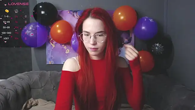 EmilyKents online show from 10.16.25