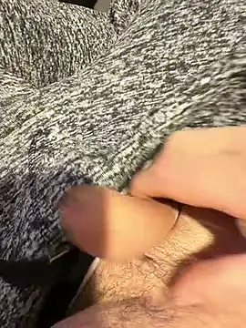 Kissoks1xh online show from 11.17.25