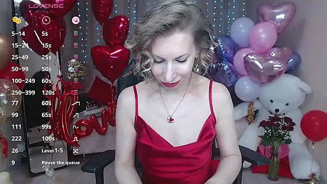 AdrianaSea online show from 02.14.25