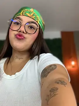 Michellesexxy online show from 01.28.25