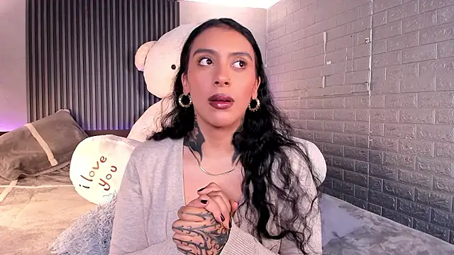 Snapshot of magic_marg chatting on 02.04.26 magic marg online show from 02.04.26