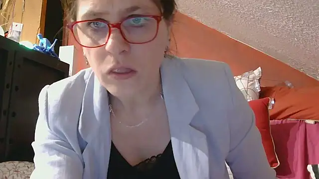 Snapshot of lanax chatting on 03.21.25 lanax online show from 03.21.25