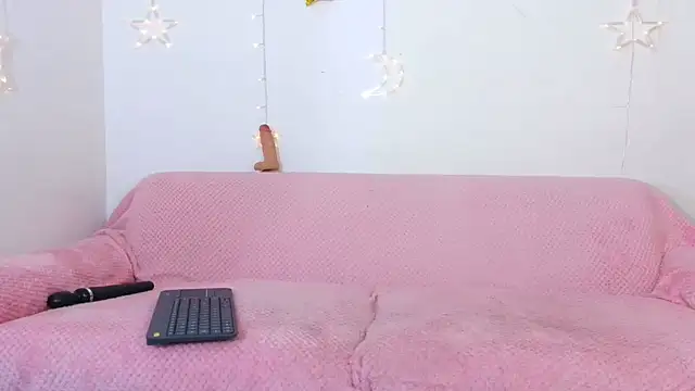 Snapshot of sammysexy_ chatting on 10.10.25 sammysexy online show from 10.10.25