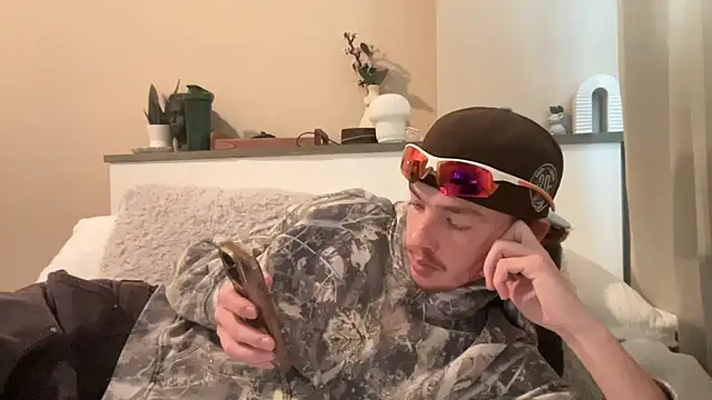 younghungginger online show from 12.01.24