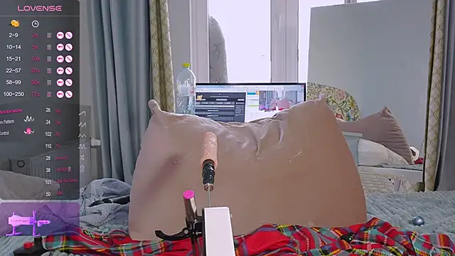 Meukotis online show from 10.11.25