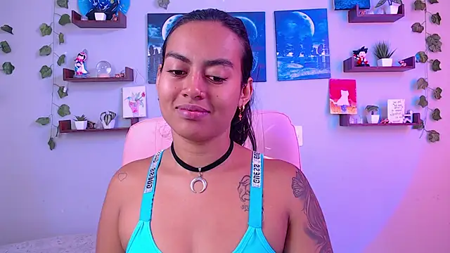 Snapshot of macey_elliot_ chatting on 01.31.25 macey elliot online show from 01.31.25