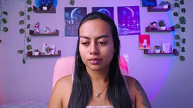 Snapshot of macey_elliot_ chatting on 02.05.25 macey elliot online show from 02.05.25