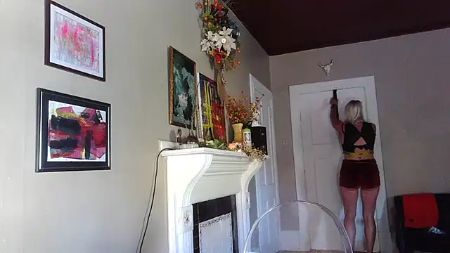 Glamazonx online show from 10.25.25