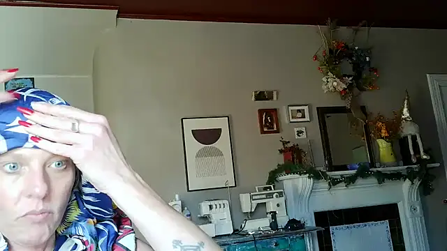 Glamazonx online show from 12.22.25