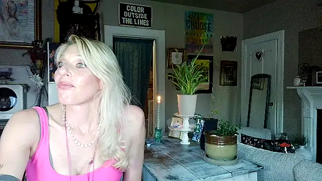 Glamazonx online show from 05.19.26