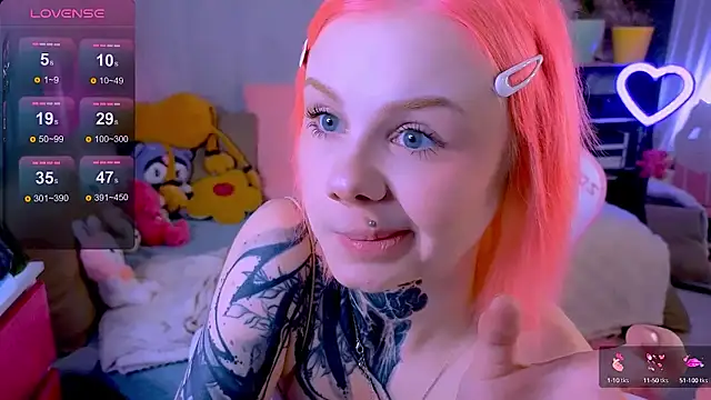 Britney Lynch online show from 10.02.25